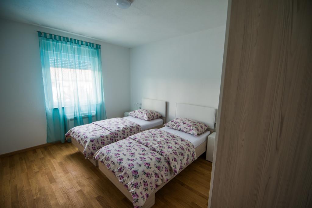 Villa Ljubica Vodice Eksteriør bilde