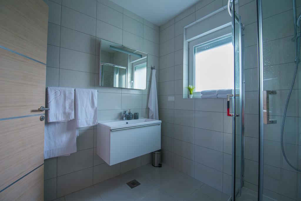 Villa Ljubica Vodice Eksteriør bilde