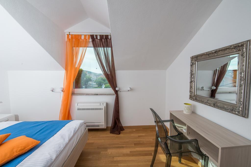 Villa Ljubica Vodice Eksteriør bilde